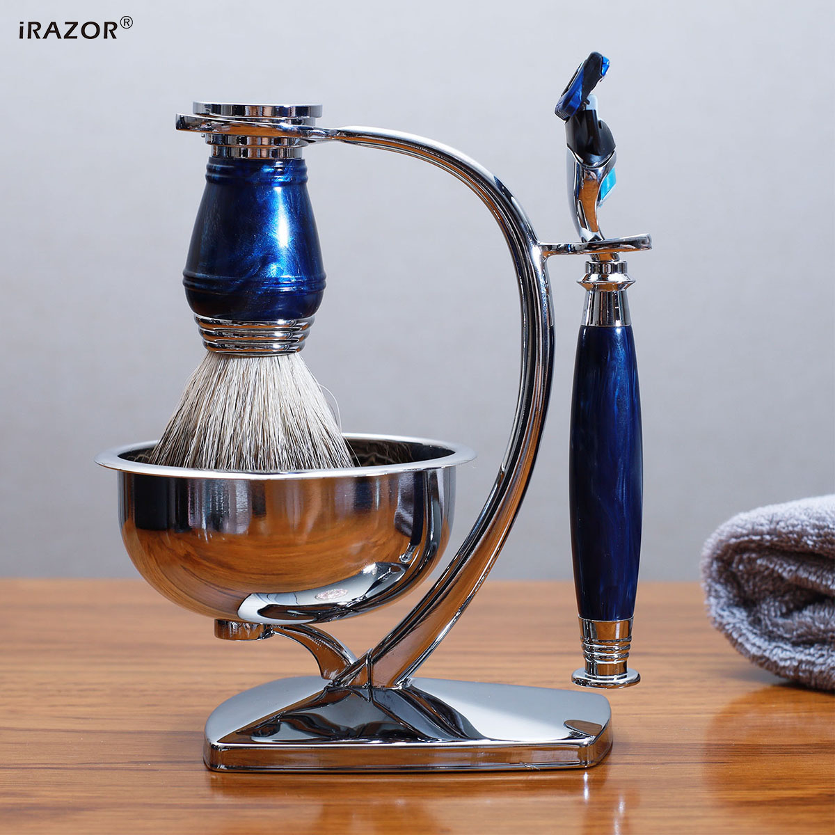 iRAZOR Royal Blue Luxury Men's - Mens Grooming Kit Gift Set recension och pris