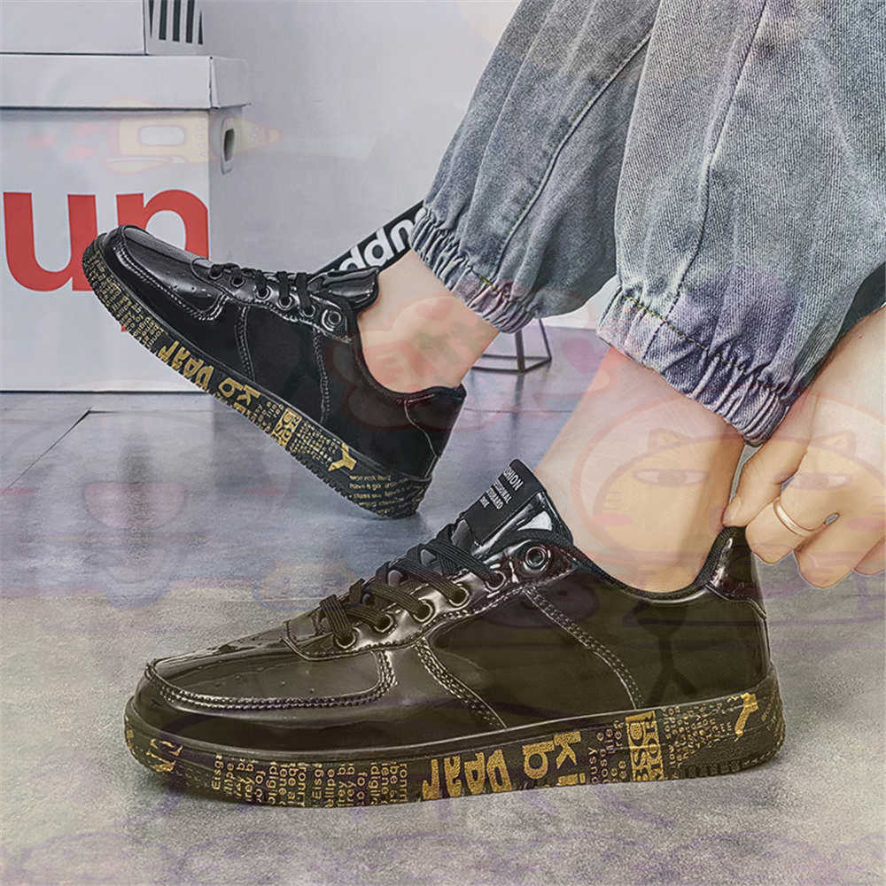 Round Foot Size 45 Sneakers Wh - Mens Grooming On Sale recension och pris